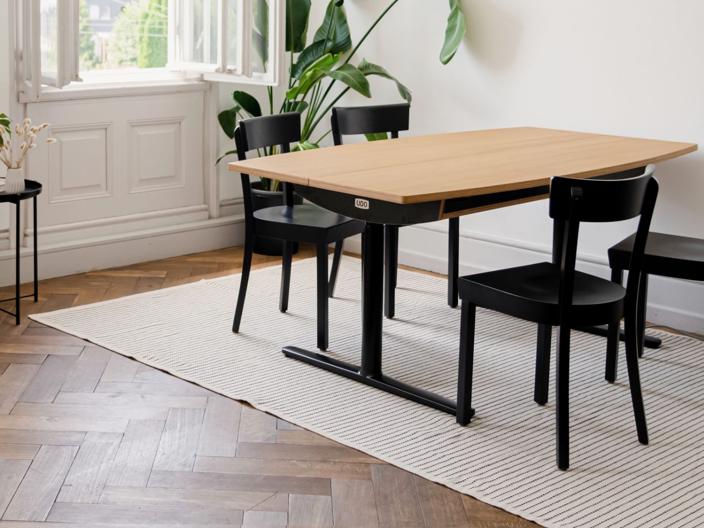 UDO TBL - Home Office Table - Esstisch - UDO Design - Schuler Produktdesign